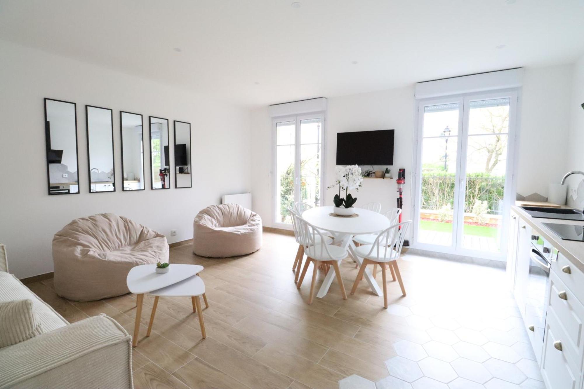 Apartament La Boheme By Plaza Serris Zewnętrze zdjęcie