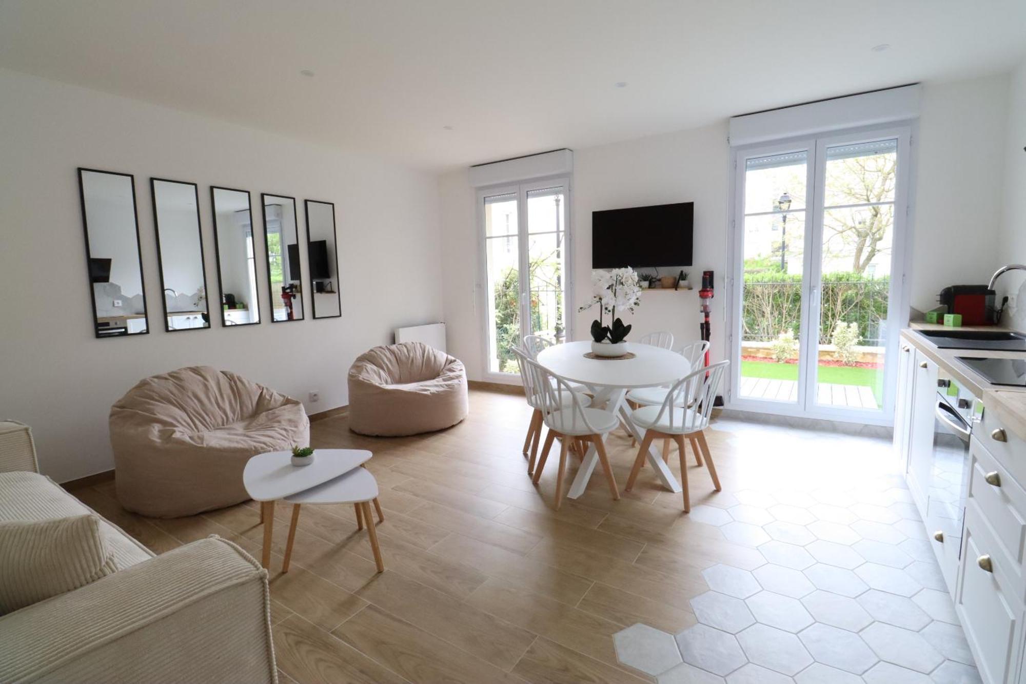 Apartament La Boheme By Plaza Serris Zewnętrze zdjęcie